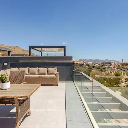 Casa Alegria - - Pool, Seaview